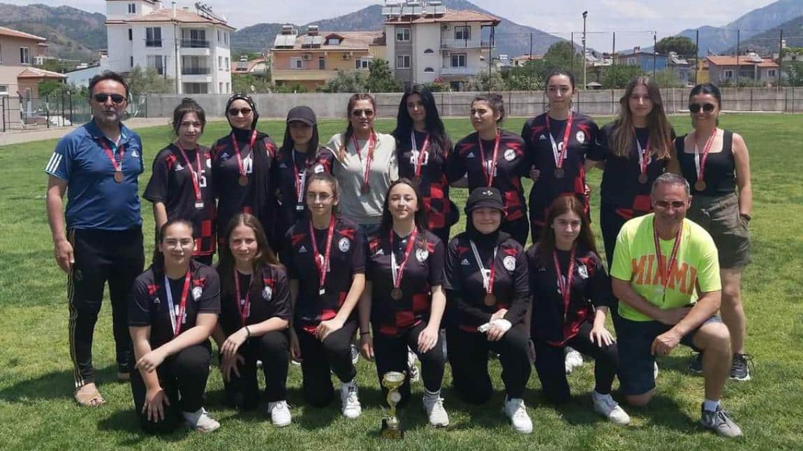 Tebrikler Atatürk Anadolu Lisesi Kriket Takımı